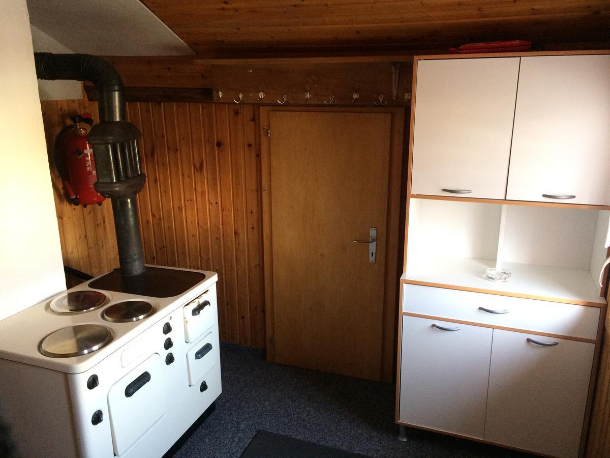 Rosswald Gruppenhaus Im Walliser Alpstyle מראה חיצוני תמונה