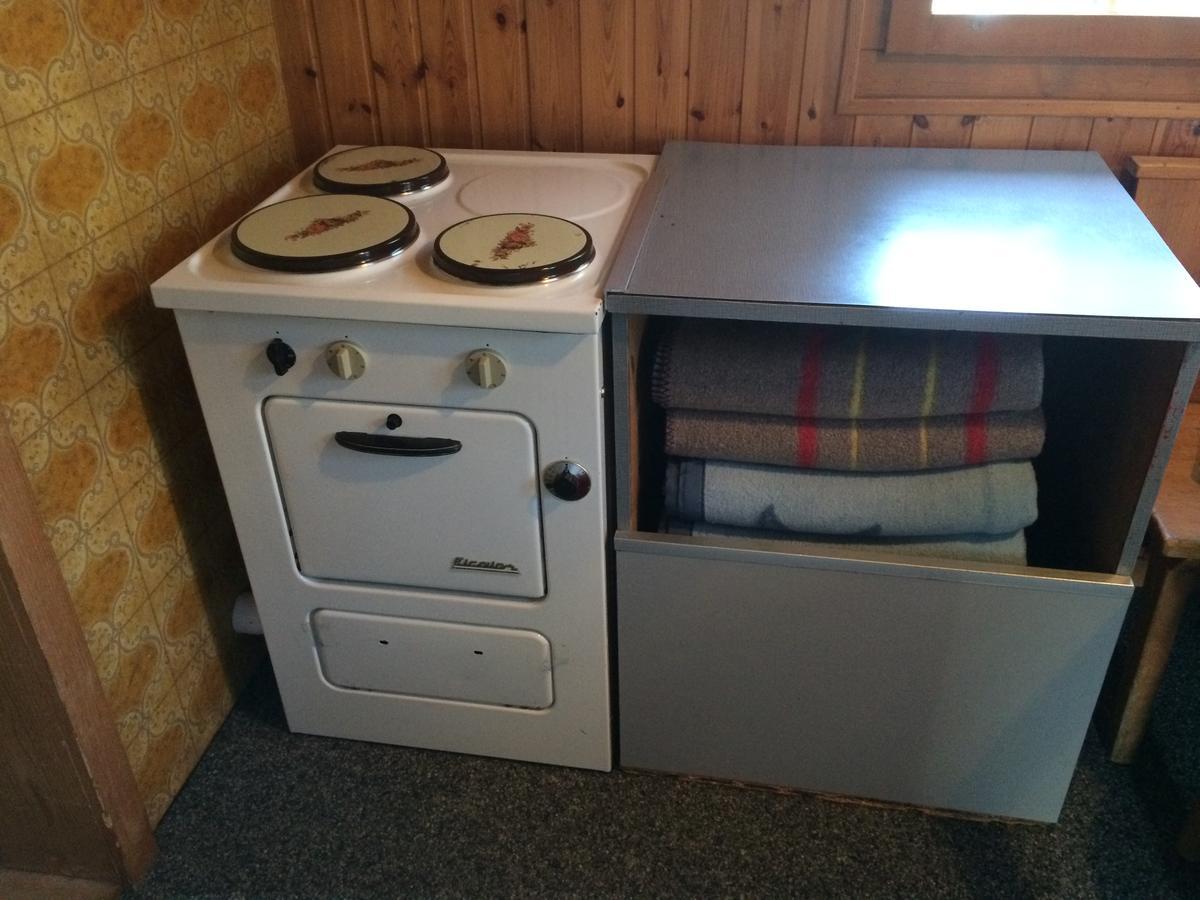Rosswald Gruppenhaus Im Walliser Alpstyle מראה חיצוני תמונה