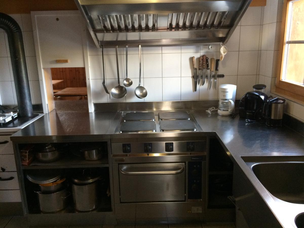 Rosswald Gruppenhaus Im Walliser Alpstyle מראה חיצוני תמונה