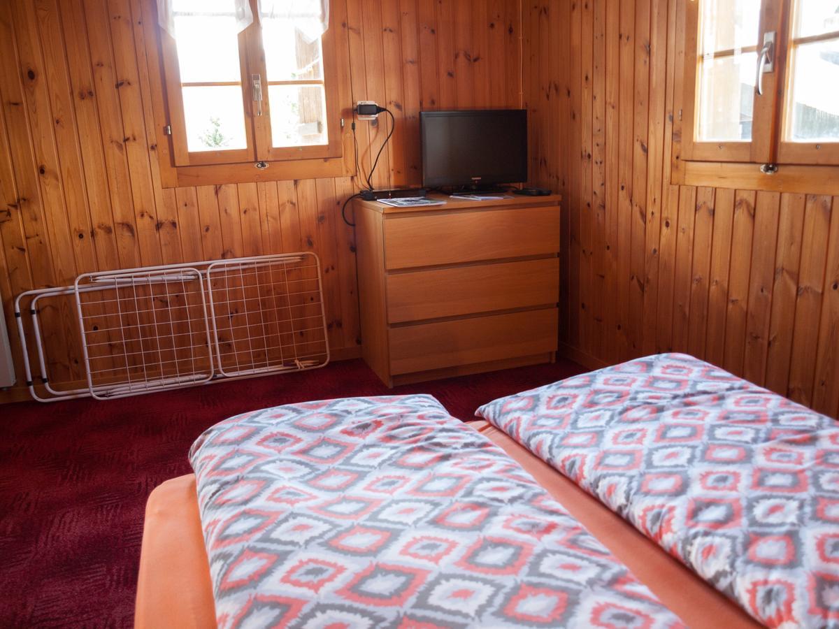 Rosswald Gruppenhaus Im Walliser Alpstyle מראה חיצוני תמונה