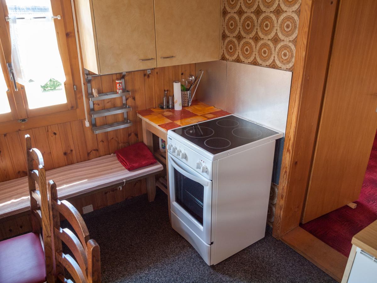 Rosswald Gruppenhaus Im Walliser Alpstyle מראה חיצוני תמונה